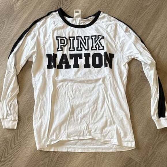 PINK Victoria's Secret Nation Long-Sleeve T-Shirt - Picture 1 of 4